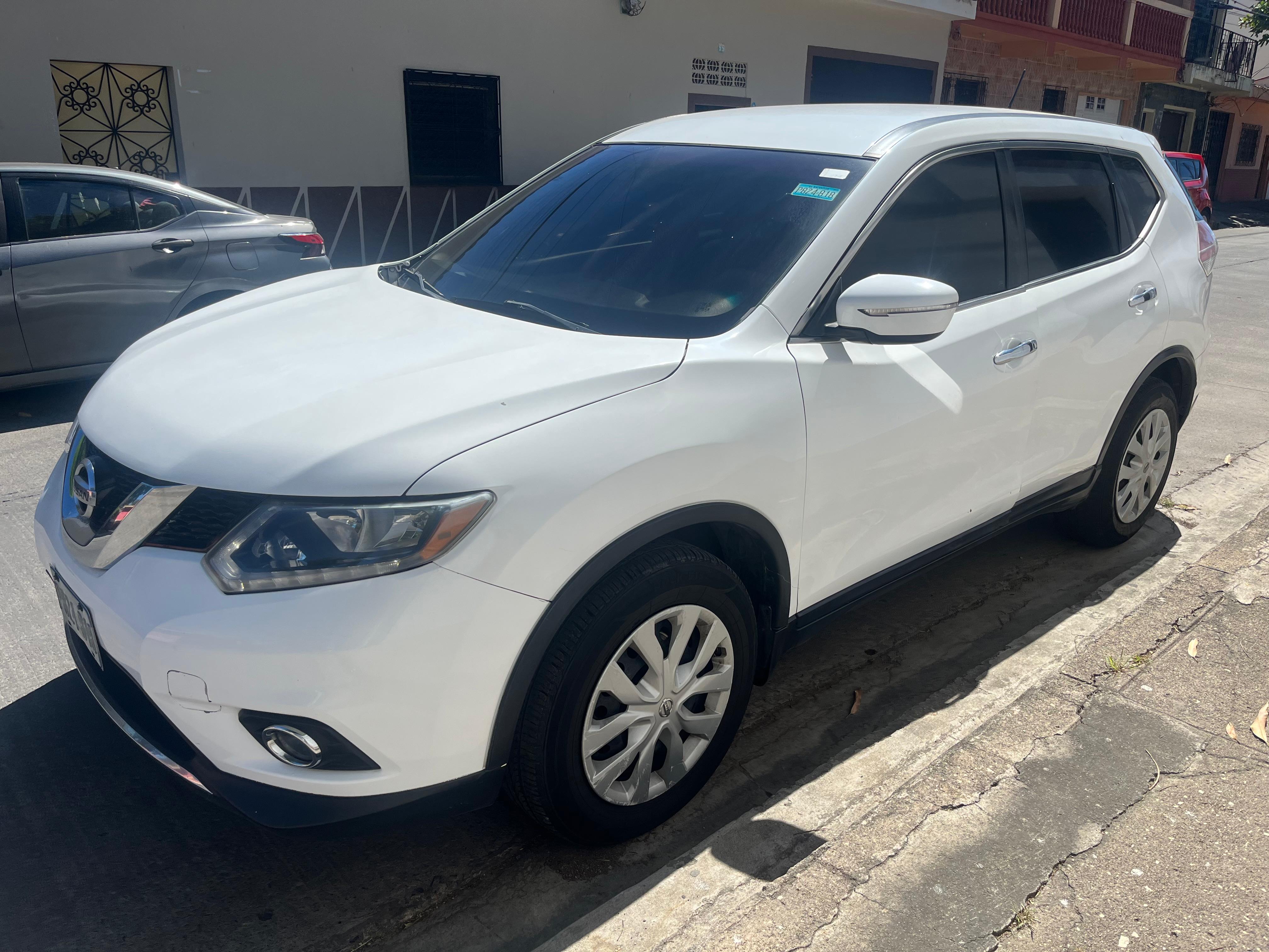 Nissan Rogue 2015